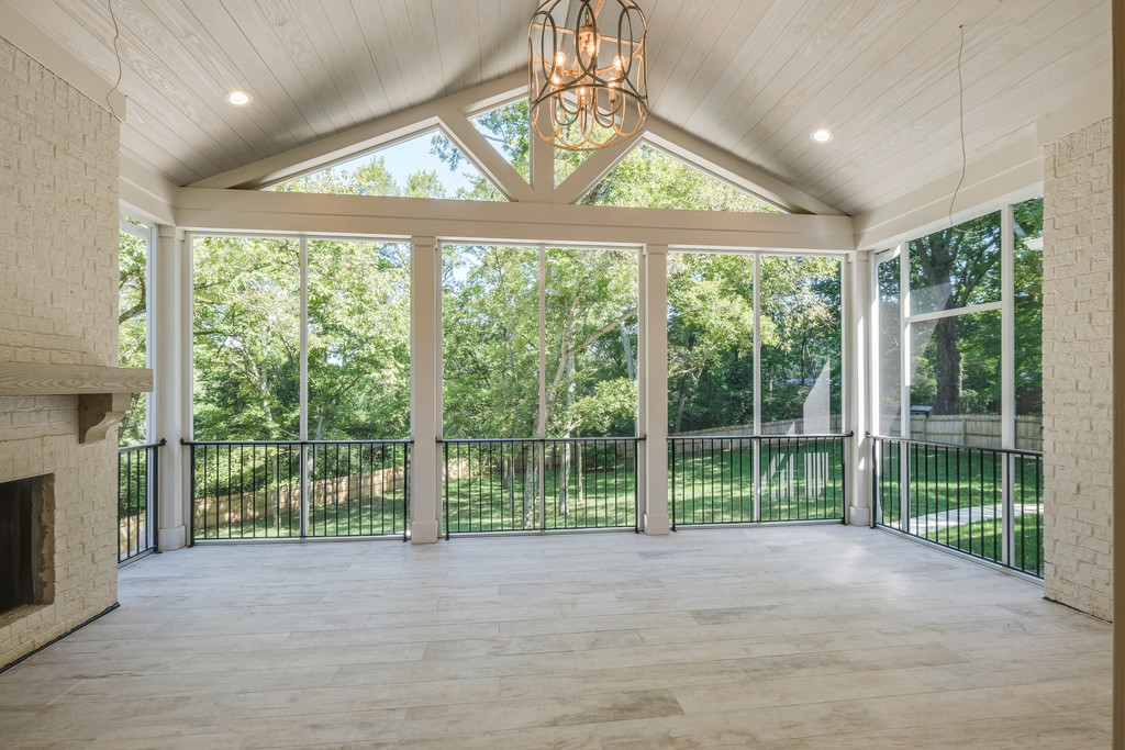 New Homes Brentwood, TN Thompson Station Custom Home Builder