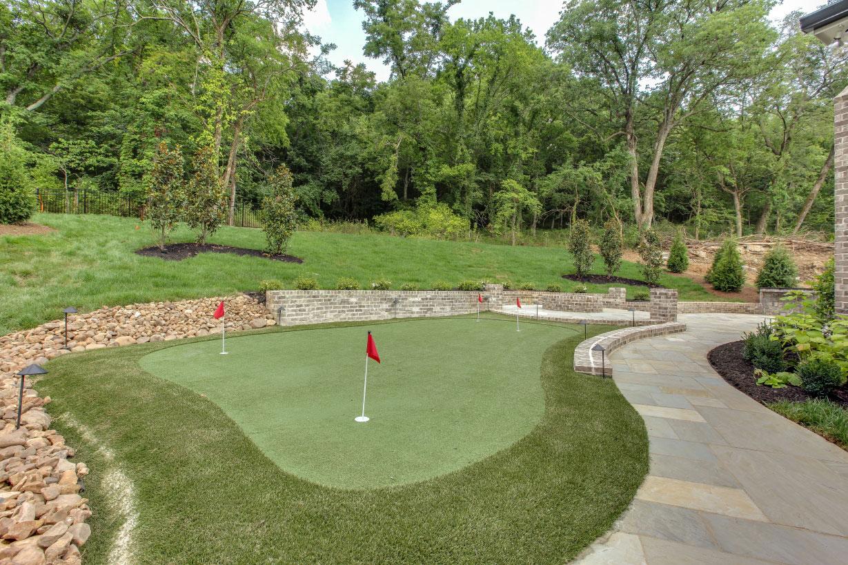 Avalon home yard golf, new construction in Franklin, TN, Brentwood, Arrington and Thompson Station, home builder for new homes.