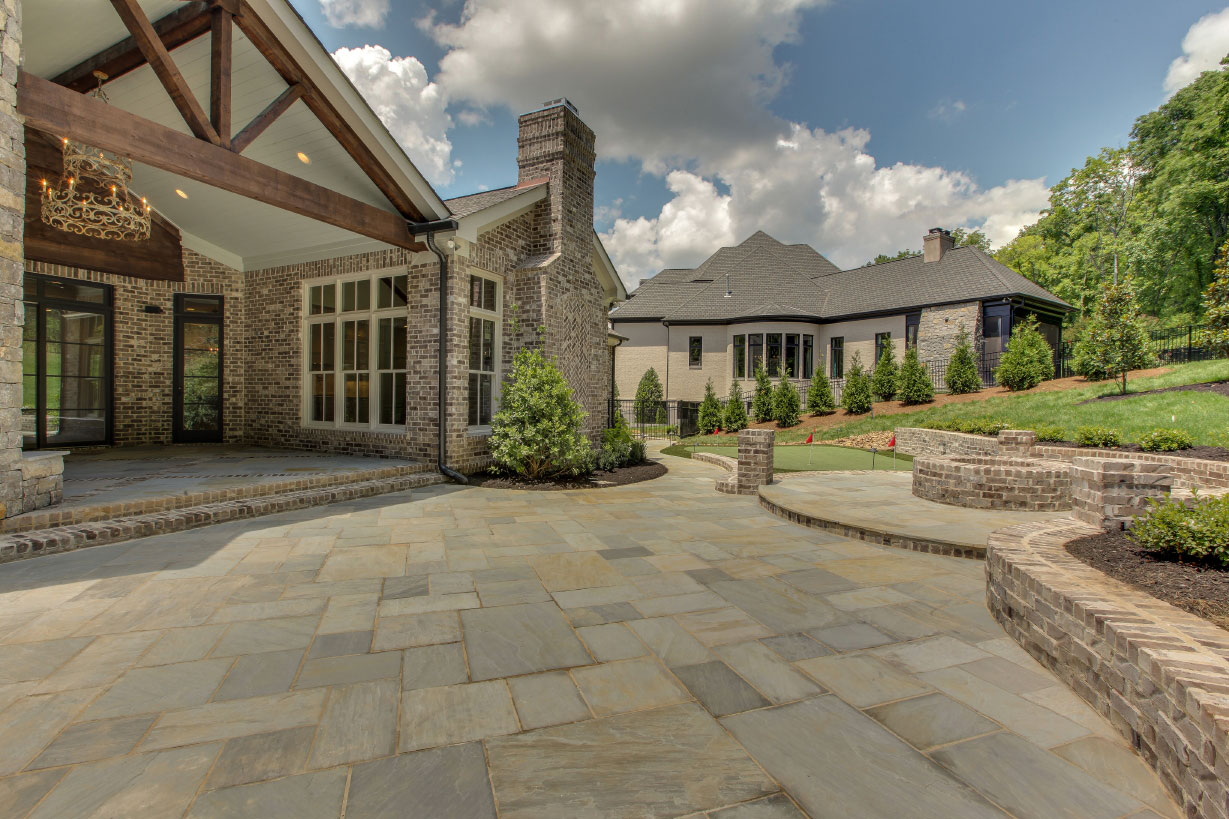 Avalon home backyard, new homes in Franklin, TN and Brentwood, TN, home builder for new construction custom homes.