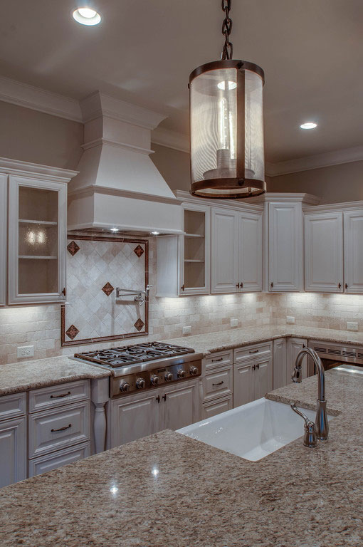 Hampton Reserve kitchen, custom homes Franklin, TN, Brentwood, Thompson Station, Arrington home builder, new homes, new construction, custom home design.