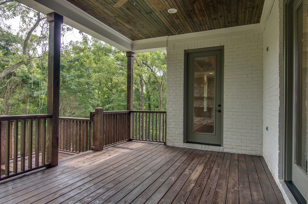 Kings Chapel deck, custom home builder Arrington, TN, Thompson Station, custom homes, new construction, Franklin, TN.