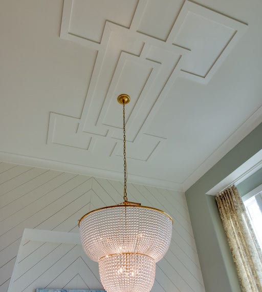 Beautiful diamond chandelier for a new construction home in Brentwood TN new homes from a Nashville Home Builder