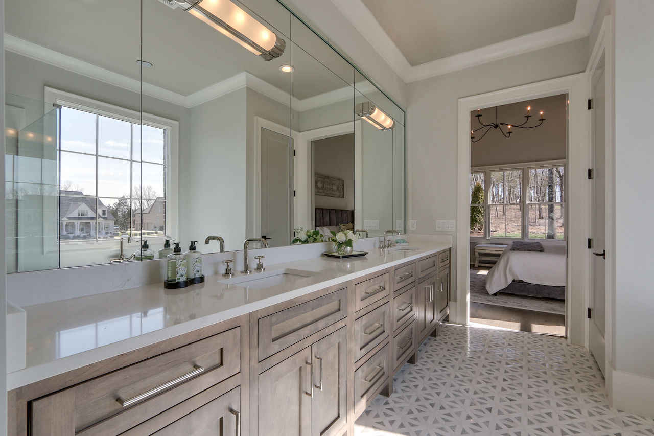 Modern bathroom that was built in a new home in Brentwood TN by a Nashville home builder