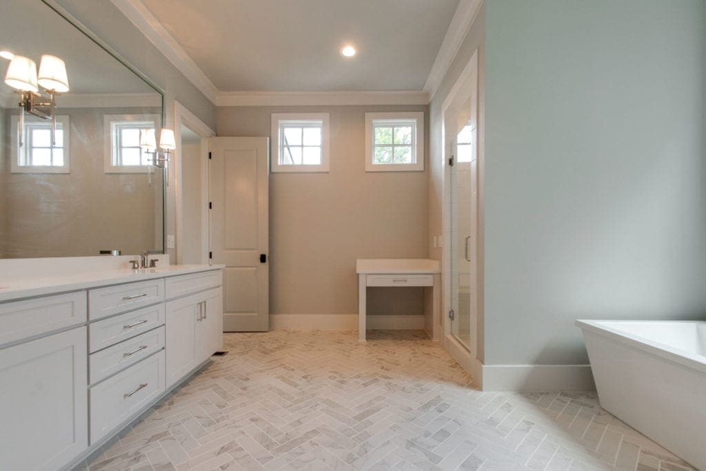 Luxury Bathrooms in Custom Homes - Tennessee Valley Homes